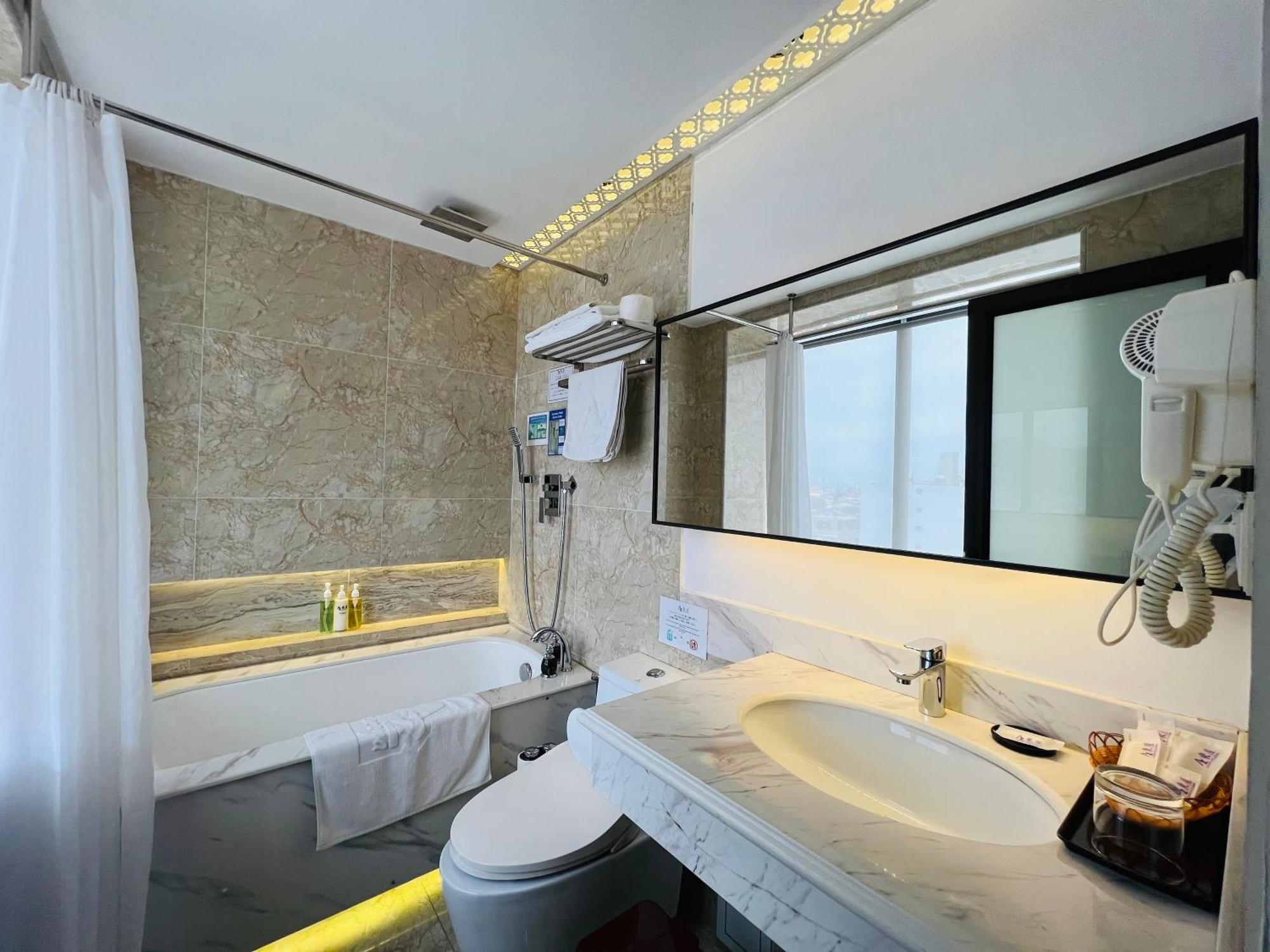 Azumaya Hotel Hai Phong Eksteriør billede
